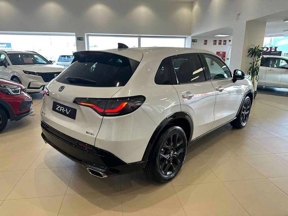 Honda ZR-V 2.0 i-MMD 4x2 CVT Sport
