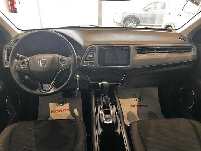 Honda HR-V 1.5 i-VTEC CVT Elegance Navi