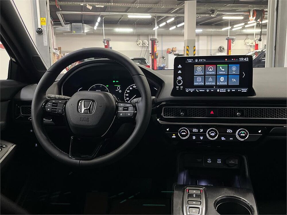 Honda Civic 2.0 i-MMD Elegance CVT