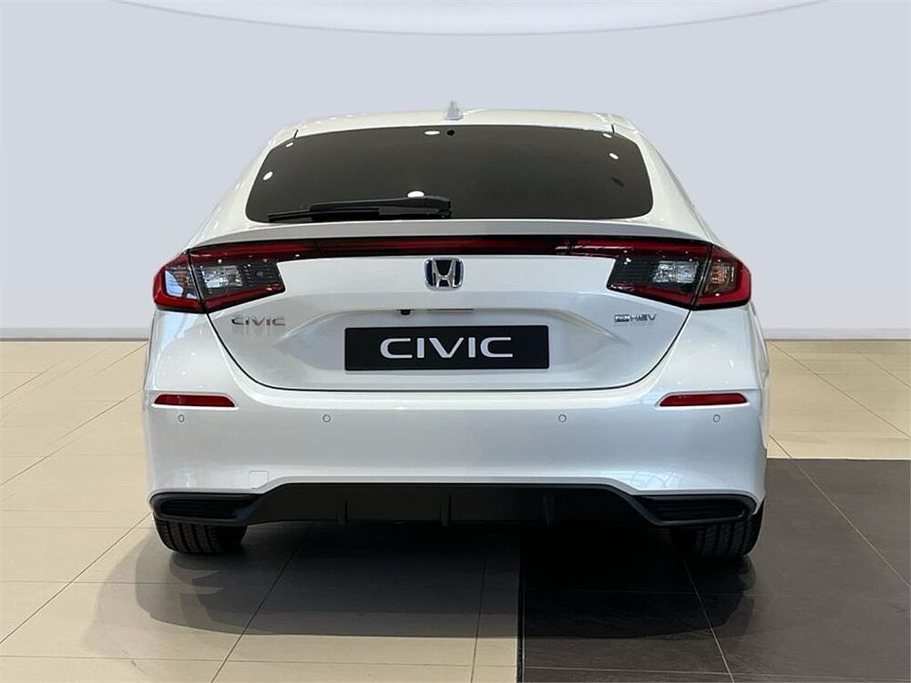Honda Civic 2.0 i-MMD Elegance CVT