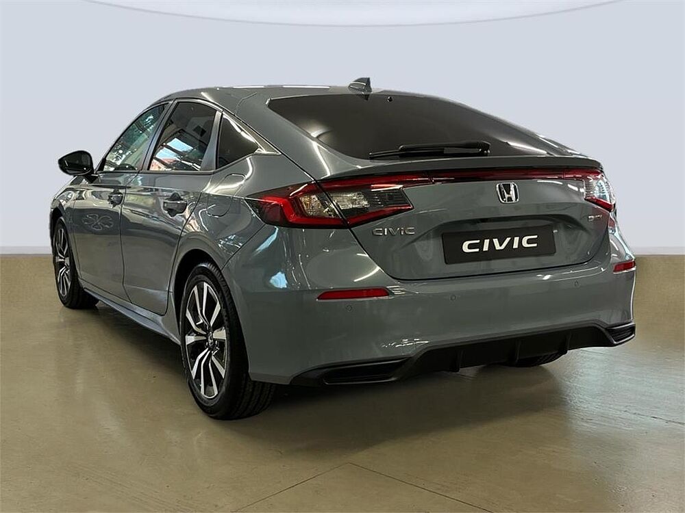 Honda Civic 2.0 i-MMD Elegance CVT