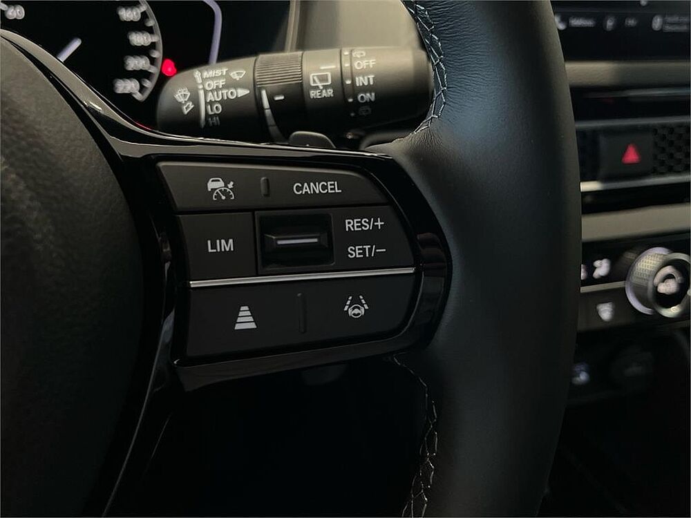 Honda Civic 2.0 i-MMD Elegance CVT