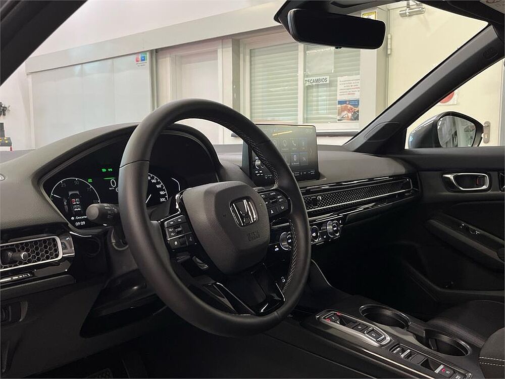 Honda Civic 2.0 i-MMD Elegance CVT