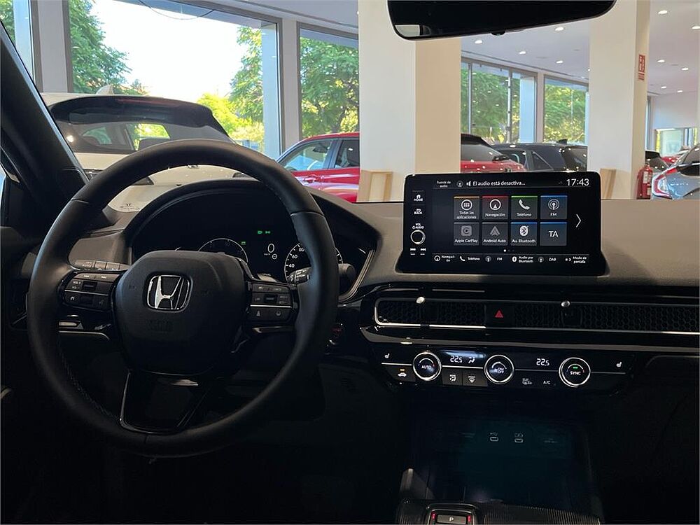 Honda Civic 2.0 i-MMD Elegance CVT