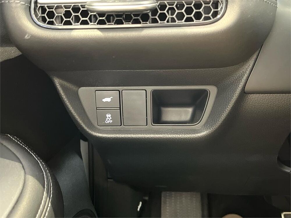 Honda ZR-V 2.0 i-MMD 4x2 Advance CVT