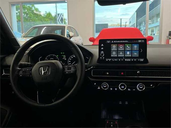 Honda Civic 2.0 i-MMD Elegance CVT