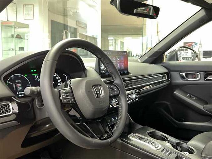 Honda Civic 2.0 i-MMD Elegance CVT