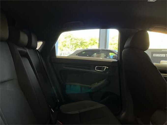 Honda Civic 2.0 i-MMD Elegance CVT