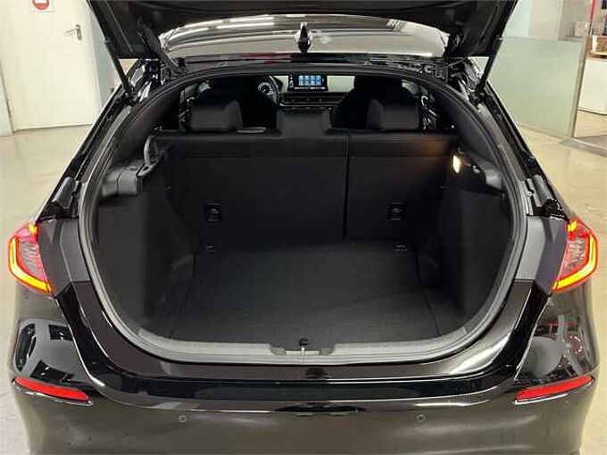 Honda Civic 2.0 i-MMD Elegance CVT
