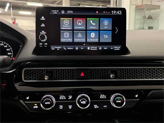 Honda Civic 2.0 i-MMD Elegance CVT