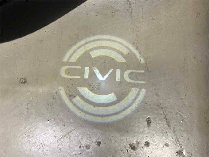 Honda Civic 2.0 i-MMD Advance CVT