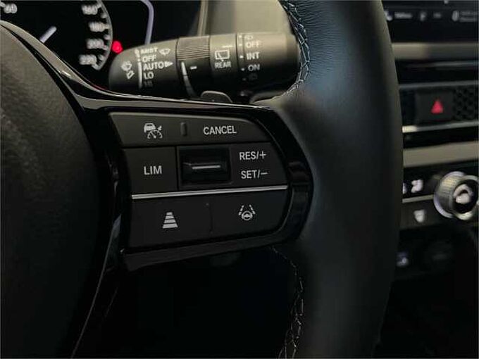 Honda Civic 2.0 i-MMD Elegance CVT