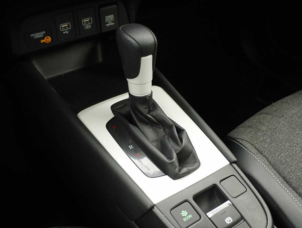 Honda Jazz Hìbrido 1.5 i-MMD Elegance