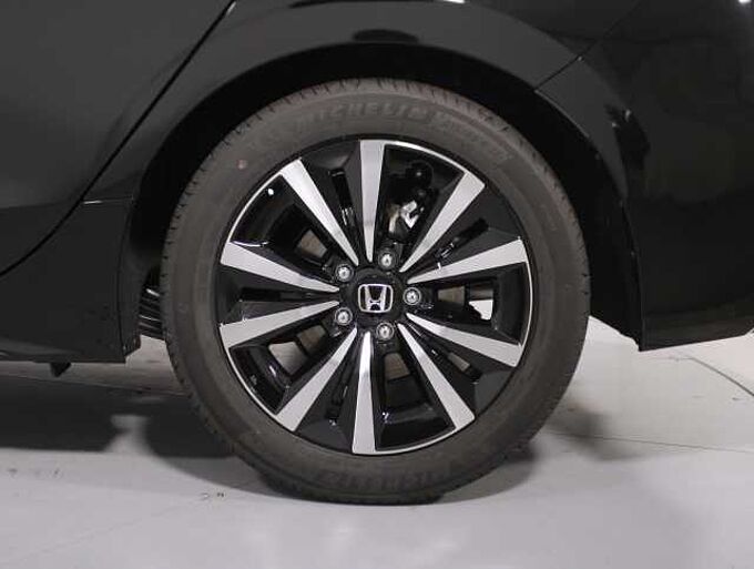 Honda Civic Híbrido 2.0 i-MMD Elegance