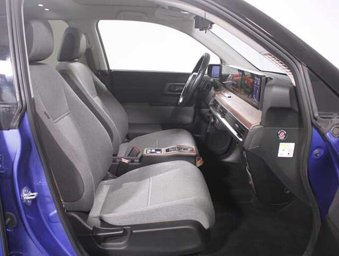 Honda e Advance 17' Standard