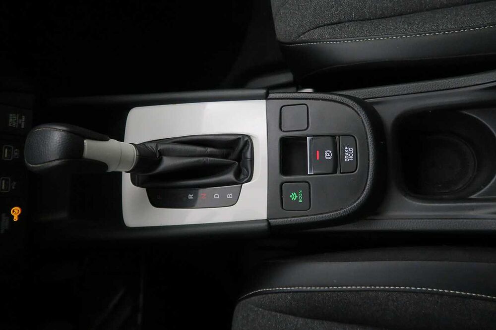 Honda Jazz Berlina 1.5 I-MMD HEV ELEGANCE 109 5P