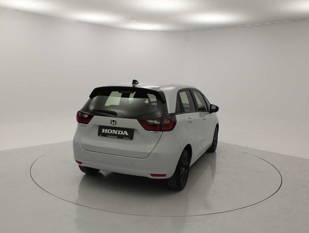 Honda Jazz Berlina 1.5 I-MMD HEV ELEGANCE 109 5P