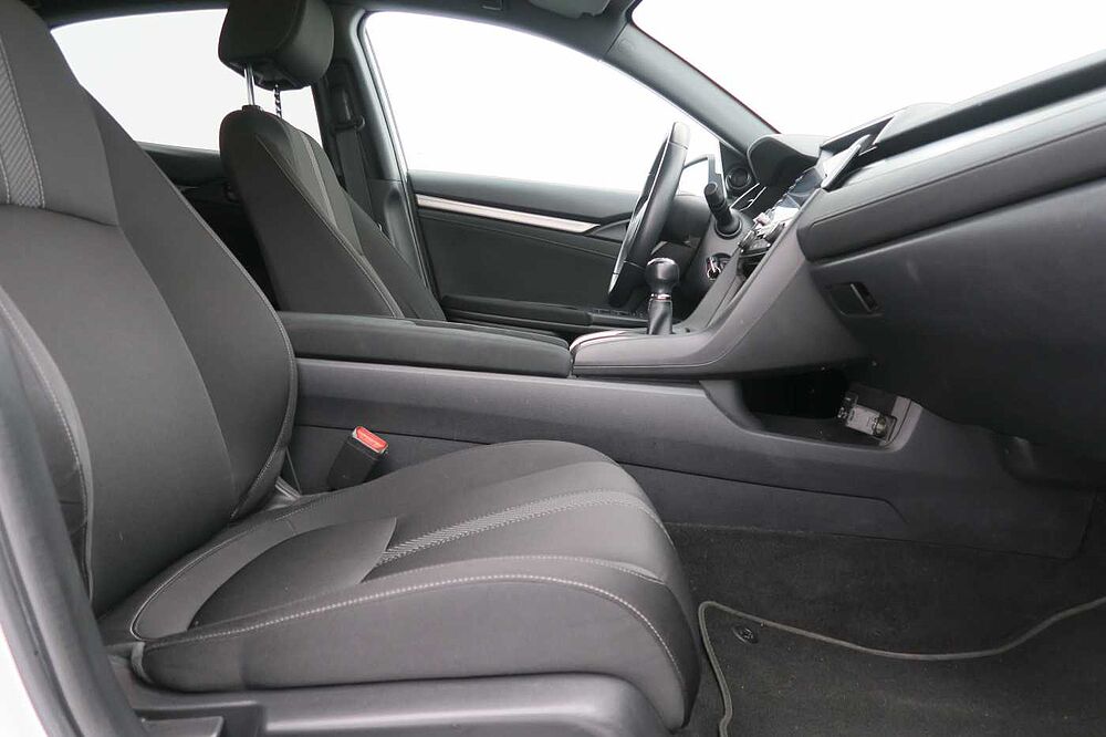 Honda Civic 5p 5P 2021 1.0VTEC TURBO ELEGANCE NAVI