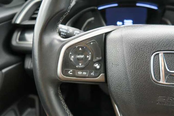 Honda Civic 5p 5P 1.0VTEC TURBO ELEGANCE NAVI