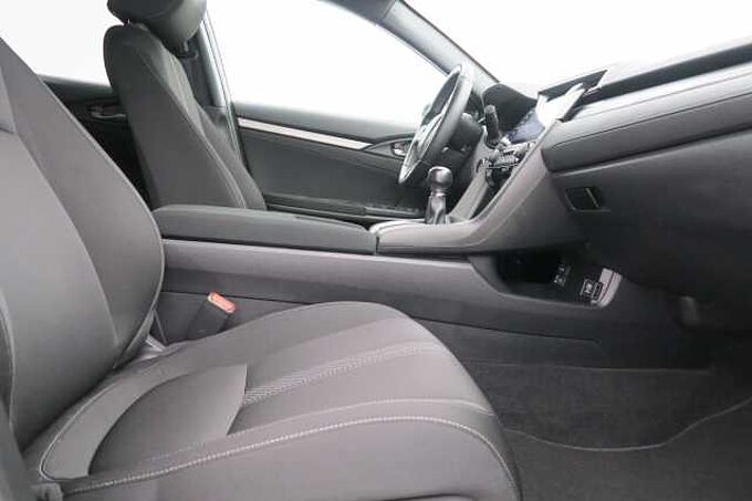 Honda Civic 5p 5P 1.0VTEC TURBO ELEGANCE NAVI