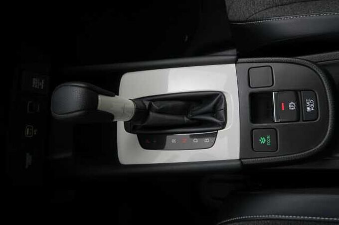 Honda Jazz Hibrido HYBRID 1.5I-MMD ELEGANCE