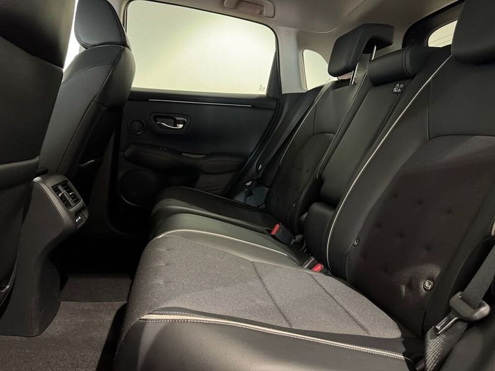 Honda ZR-V 2.0 i-MMD 4x2 CVT Sport