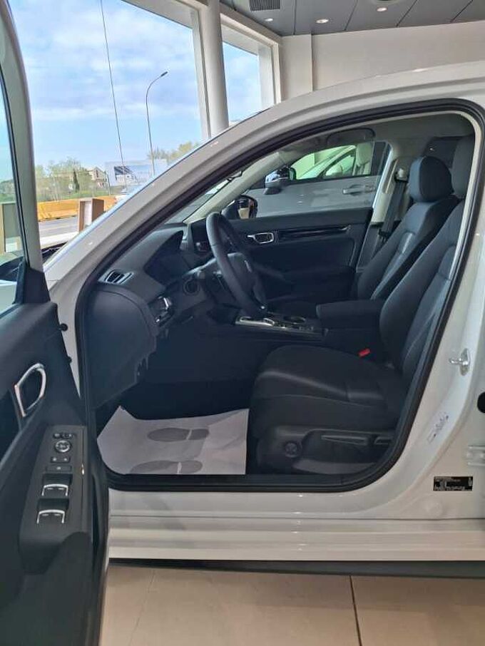 Honda Civic ES - Ber5 2.0 i-MMD Hybrid EU6d, Elegance (EURO 6d), 2022 - 2025