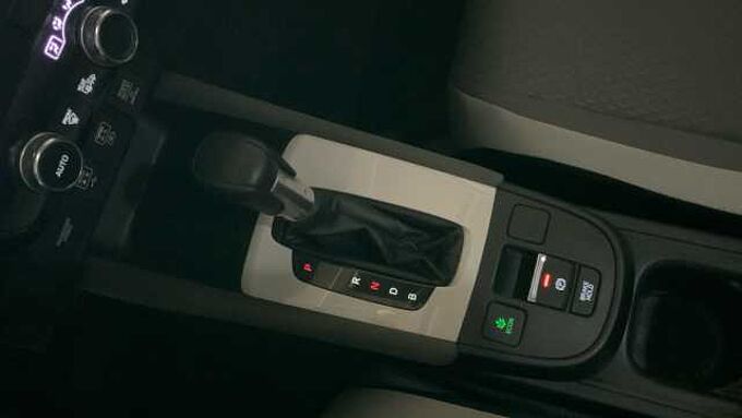 Honda Jazz 1.5 I-MMD HEV CROSSTAR 109 5P