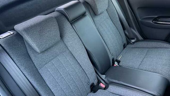 Honda Jazz 1.5 I-MMD HEV ELEGANCE 109 5P