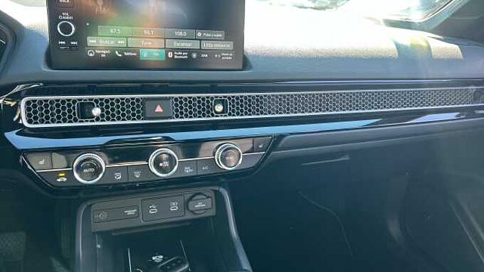 Honda Civic 2.0 HEV ELEGANCE CVT 184 5P