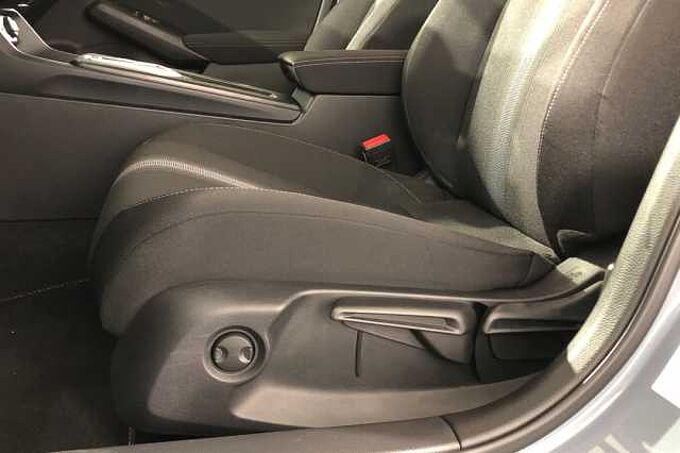 Honda Civic 2.0 HEV ELEGANCE CVT 184 5P